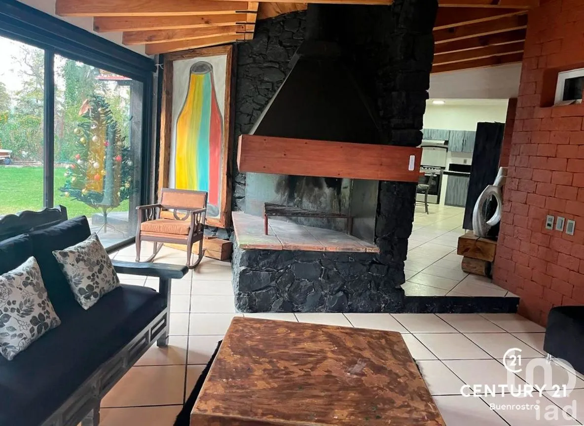 Casa en Renta en Valle de Bravo, Valle de Bravo, Estado de México | NEX-281842 | iad México | Foto 9 de 22