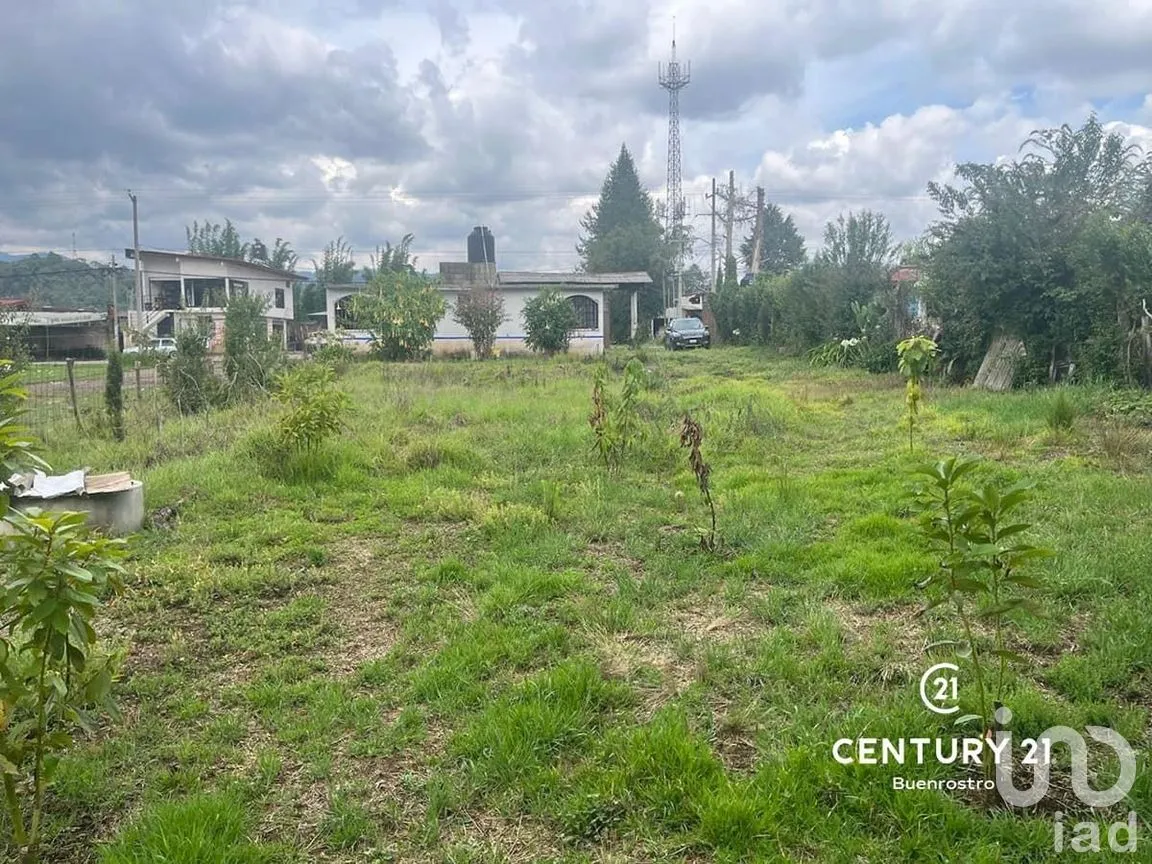 Casa en Venta en Cuadrilla de Dolores, Valle de Bravo, Estado de México | NEX-281843 | iad México | Foto 2 de 7