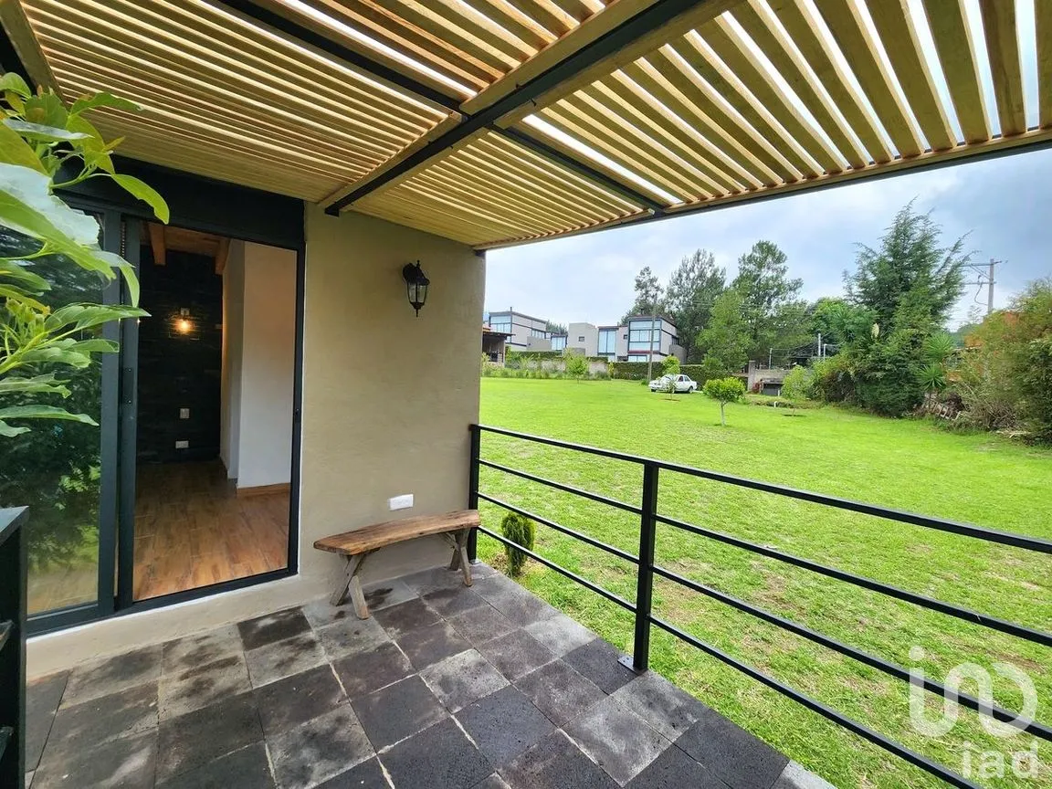 Casa en Renta en Cerro Gordo, Valle de Bravo, Estado de México | NEX-284410 | iad México | Foto 5 de 11