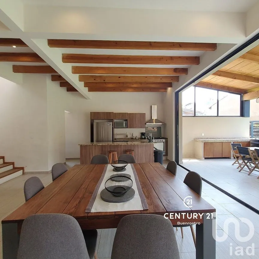 Casa en Venta en Avándaro, Valle de Bravo, Estado de México | NEX-288136 | iad México | Foto 5 de 19