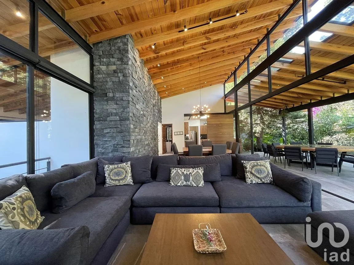 Casa en Venta en Avándaro, Valle de Bravo, Estado de México | NEX-288372 | iad México | Foto 12 de 26