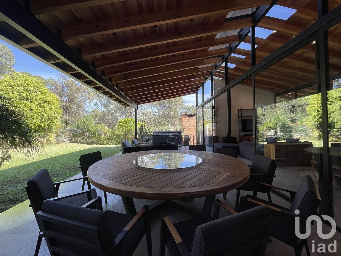 Casa en Venta en Avándaro, Valle de Bravo, Estado de México | NEX-288372 | iad México | Foto 8 de 26