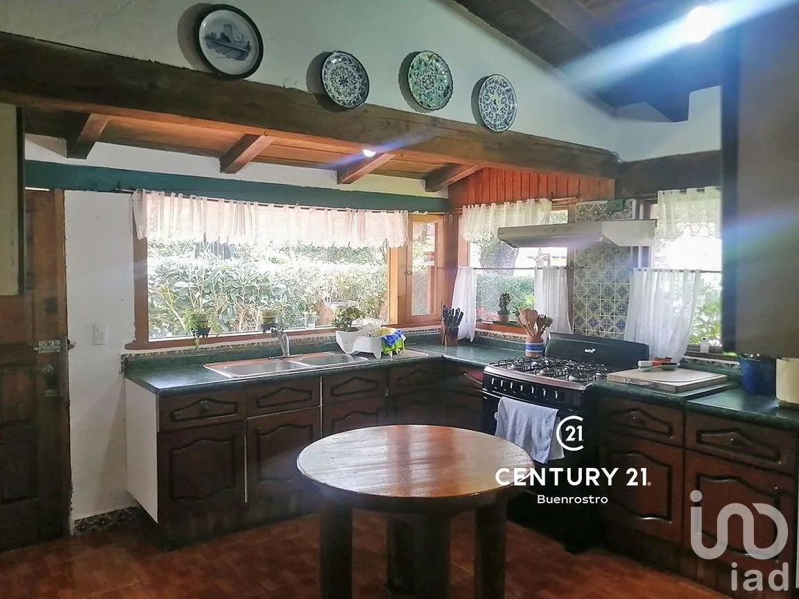 Casa en Renta en Avándaro, Valle de Bravo, Estado de México | NEX-288481 | iad México | Foto 6 de 21
