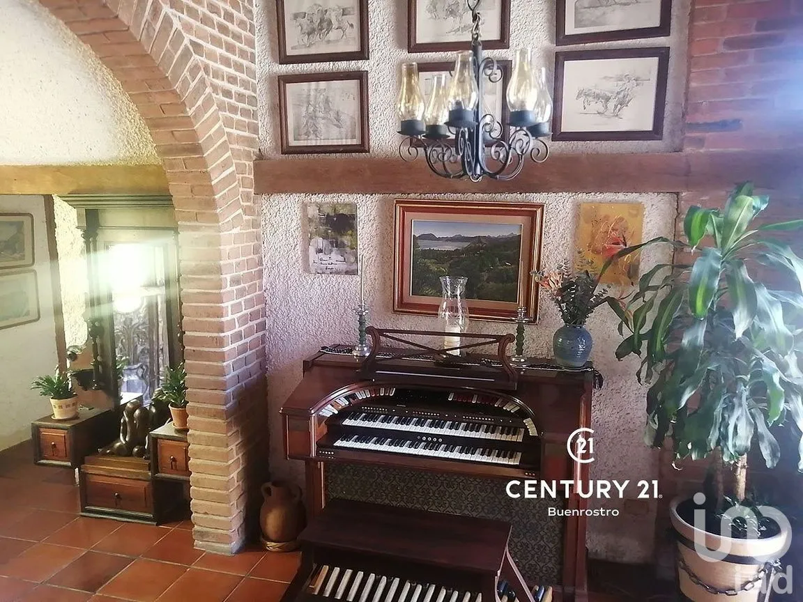 Casa en Renta en Avándaro, Valle de Bravo, Estado de México | NEX-288481 | iad México | Foto 8 de 21