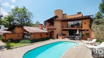 NEX-288481 - Casa en Renta, con 4 recamaras, con 4 baños, con 460 m2 de construcción en Avándaro, CP 51200, Estado de México.