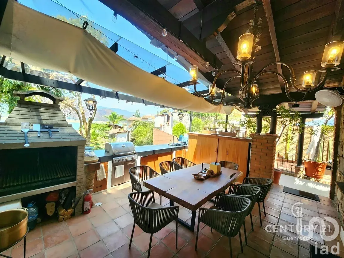 Casa en Renta en Avándaro, Valle de Bravo, Estado de México | NEX-288730 | iad México | Foto 26 de 31