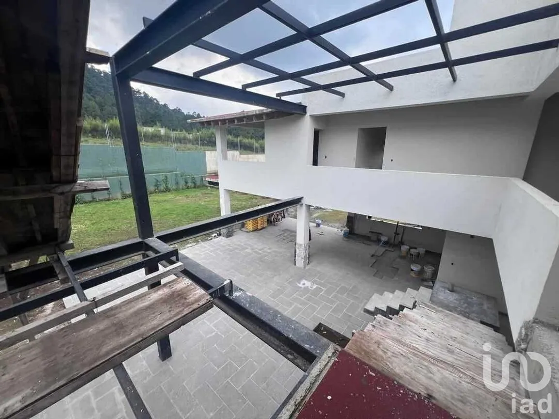 Casa en Venta en Cerro Gordo, Valle de Bravo, Estado de México | NEX-288922 | iad México | Foto 13 de 16