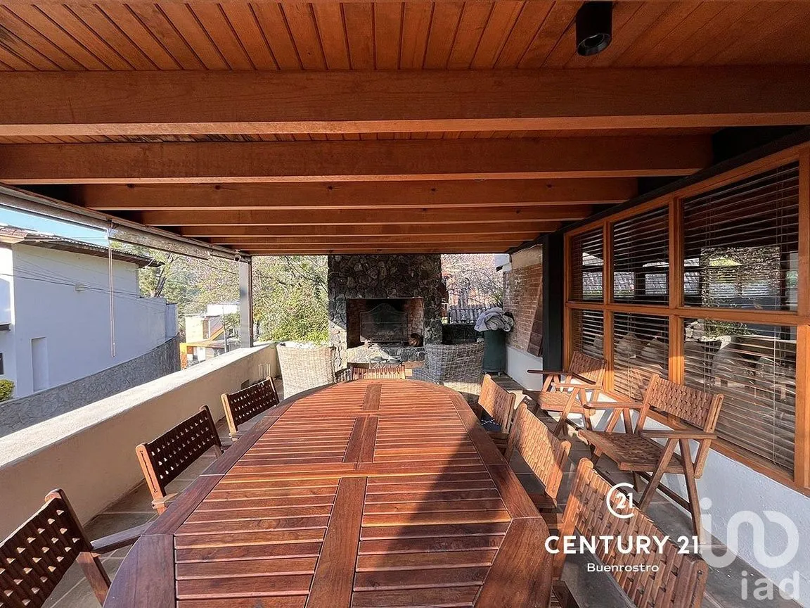 Casa en Renta en Avándaro, Valle de Bravo, Estado de México | NEX-290376 | iad México | Foto 3 de 17