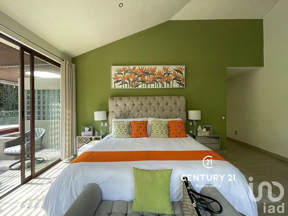 Casa en Renta en Cerro Colorado, Valle de Bravo, Estado de México | NEX-293867 | iad México | Foto 12 de 30