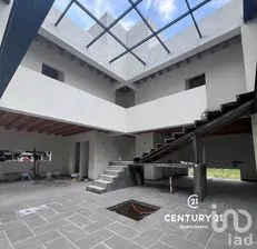 NEX-294624 - Casa en Venta, con 4 recamaras, con 3 baños, con 365 m2 de construcción en Valle de Bravo, CP 51200, Estado de México.