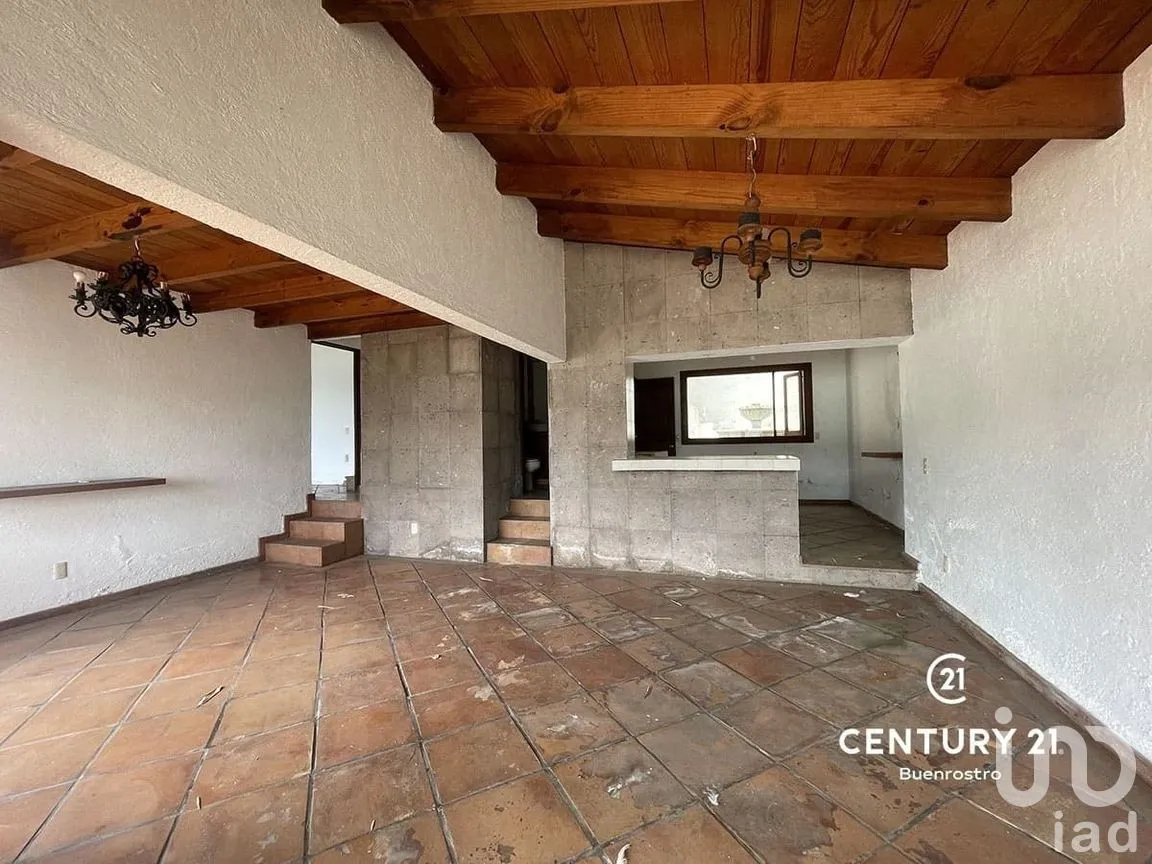 Casa en Venta en Valle de Bravo, Valle de Bravo, Estado de México | NEX-294626 | iad México | Foto 4 de 15