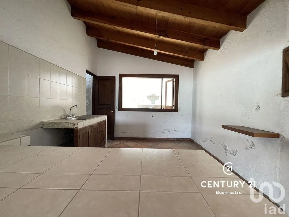 Casa en Venta en Valle de Bravo, Valle de Bravo, Estado de México | NEX-294626 | iad México | Foto 6 de 15
