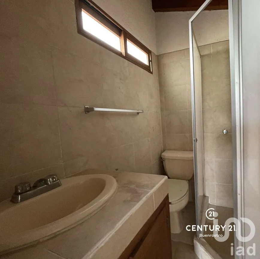 Casa en Venta en Valle de Bravo, Valle de Bravo, Estado de México | NEX-294626 | iad México | Foto 10 de 15