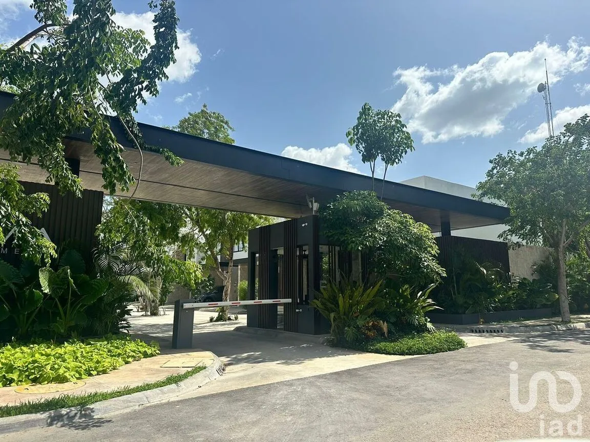 Casa en Venta en Temozon Norte, Mérida, Yucatán | NEX-230093 | iad México | Foto 1 de 18