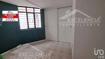 NEX-228103 - Casa en Venta, con 3 recamaras, con 2 baños, con 216 m2 de construcción en Chapultepec Oriente, CP 58260, Michoacán.