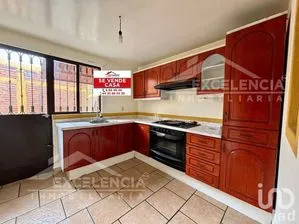 NEX-228174 - Casa en Venta, con 3 recamaras, con 1 baño, con 128 m2 de construcción en Arboledas Valladolid, CP 58337, Michoacán.