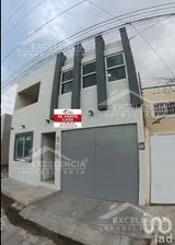 NEX-228193 - Casa en Venta, con 4 recamaras, con 3 baños, con 210 m2 de construcción en Nicolaitas Ilustres, CP 58149, Michoacán.