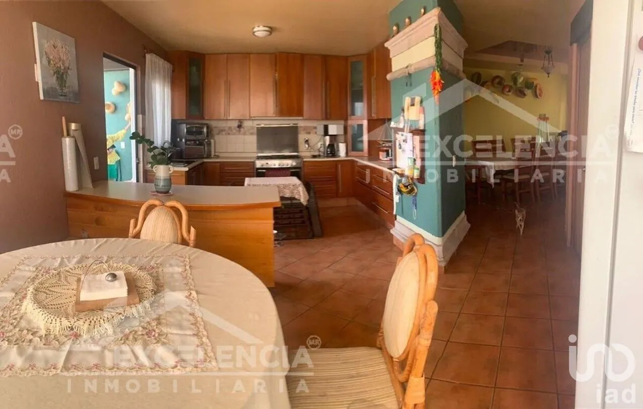 Casa en Venta en La Floresta, Morelia, Michoacán | NEX-228247 | iad México | Foto 11 de 31