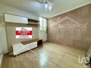 NEX-229034 - Casa en Venta, con 3 recamaras, con 1 baño, con 125 m2 de construcción en Alberto Oviedo Mota, CP 58060, Michoacán.