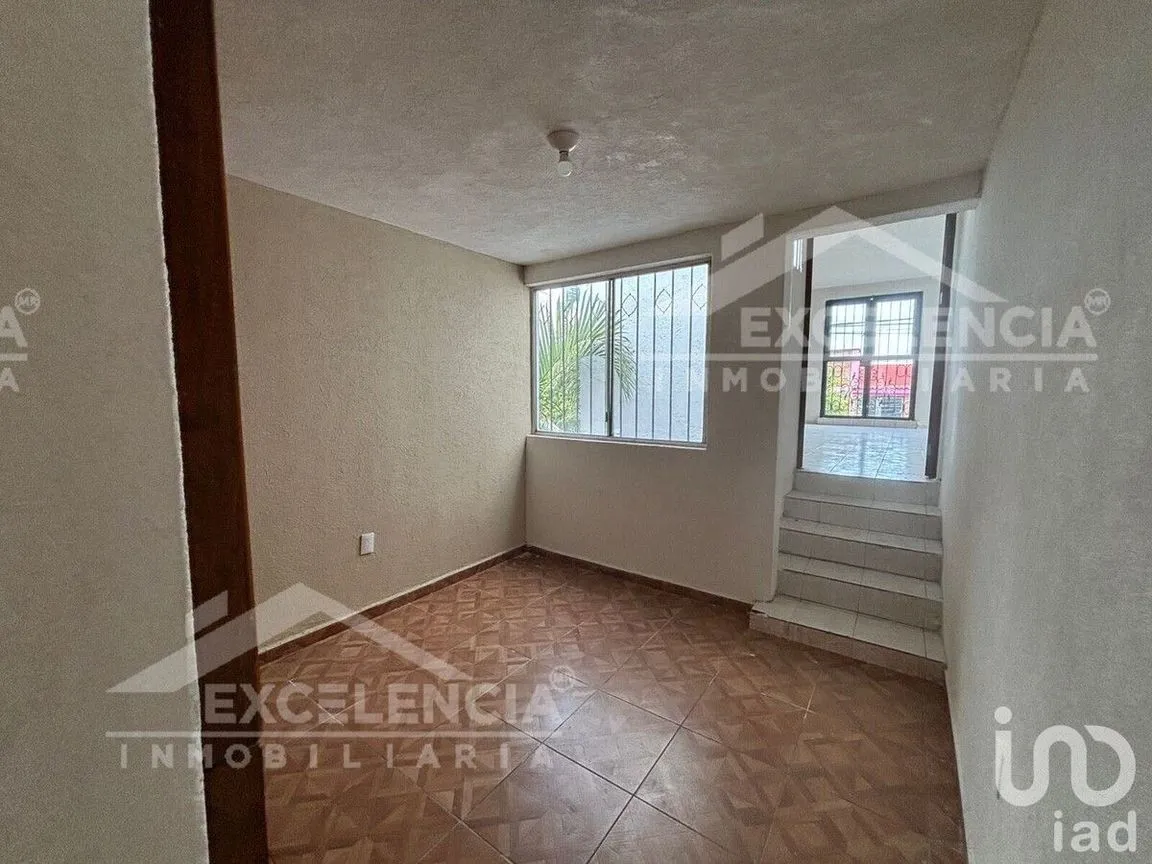 Casa en Venta en Fuentes de Morelia, Morelia, Michoacán | NEX-230039 | iad México | Foto 2 de 24
