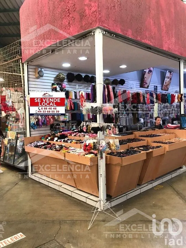 Local en Venta en Electricistas, Morelia, Michoacán | NEX-231715 | iad México | Foto 1 de 3