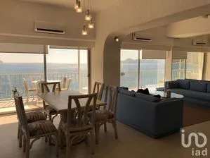 NEX-277793 - Departamento en Venta, con 2 recamaras, con 3 baños, con 181 m2 de construcción en Condesa, CP 39690, Guerrero.