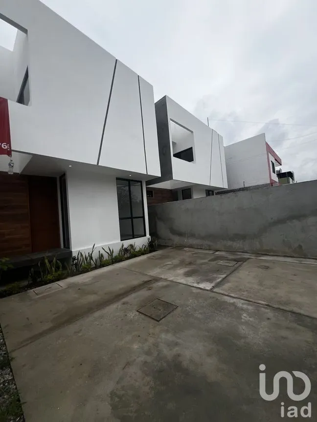 Casa en Venta en Bosques de Saloya, Nacajuca, Tabasco | NEX-278477 | iad México | Foto 1 de 19
