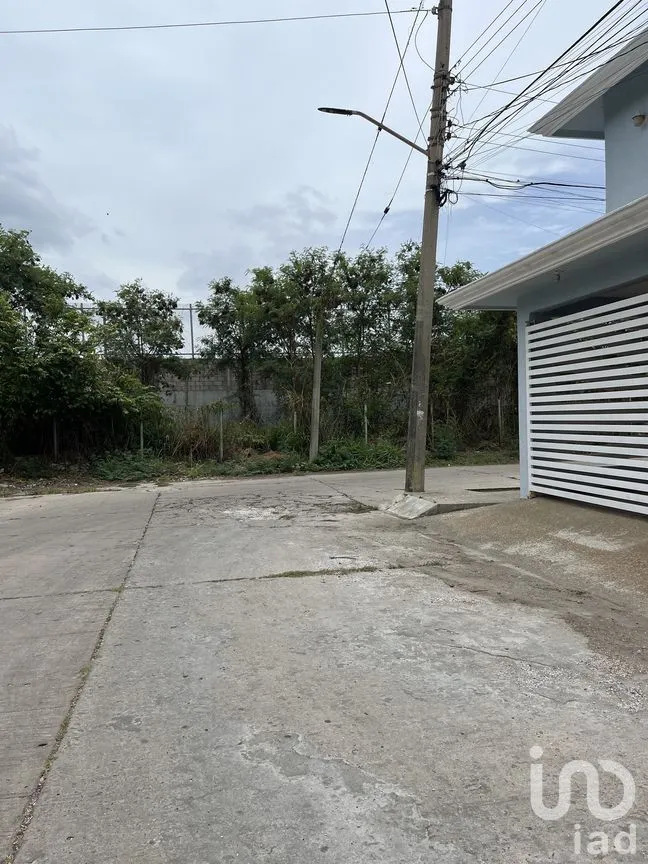 Casa en Renta en Lázaro Cárdenas, Paraíso, Tabasco | NEX-278486 | iad México | Foto 5 de 27