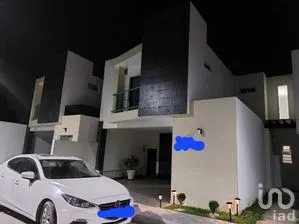 NEX-278491 - Casa en Venta, con 3 recamaras, con 2 baños, con 151.23 m2 de construcción en Quintín Arauz, CP 86608, Tabasco.