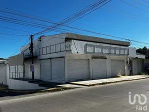 NEX-278511 - Local en Renta, con 2 baños, con 250 m2 de construcción en Paraíso Centro, CP 86605, Tabasco.