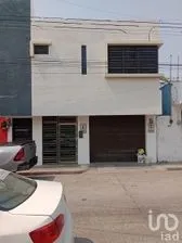 NEX-278512 - Casa en Venta, con 3 recamaras, con 4 baños, con 142.9 m2 de construcción en Paraíso Centro, CP 86605, Tabasco.