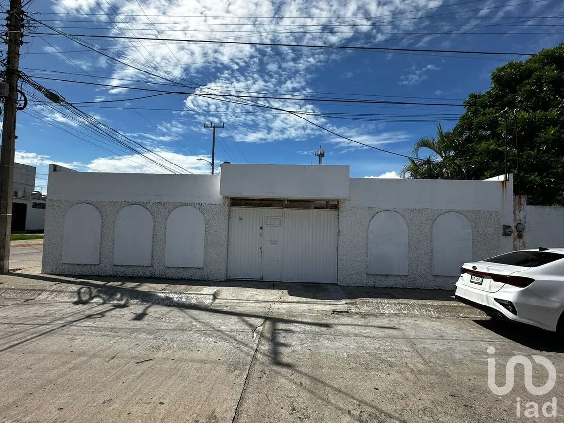Casa en Venta en Lázaro Cárdenas, Paraíso, Tabasco | NEX-290378 | iad México | Foto 1 de 10