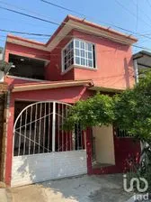 NEX-200532 - Casa en Venta, con 4 recamaras, con 2 baños, con 180 m2 de construcción en Atenas, CP 29025, Chiapas.