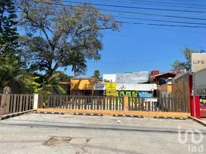 NEX-229975 - Local en Venta, con 2 baños, con 450 m2 de construcción en Los Tulipanes, CP 29020, Chiapas.
