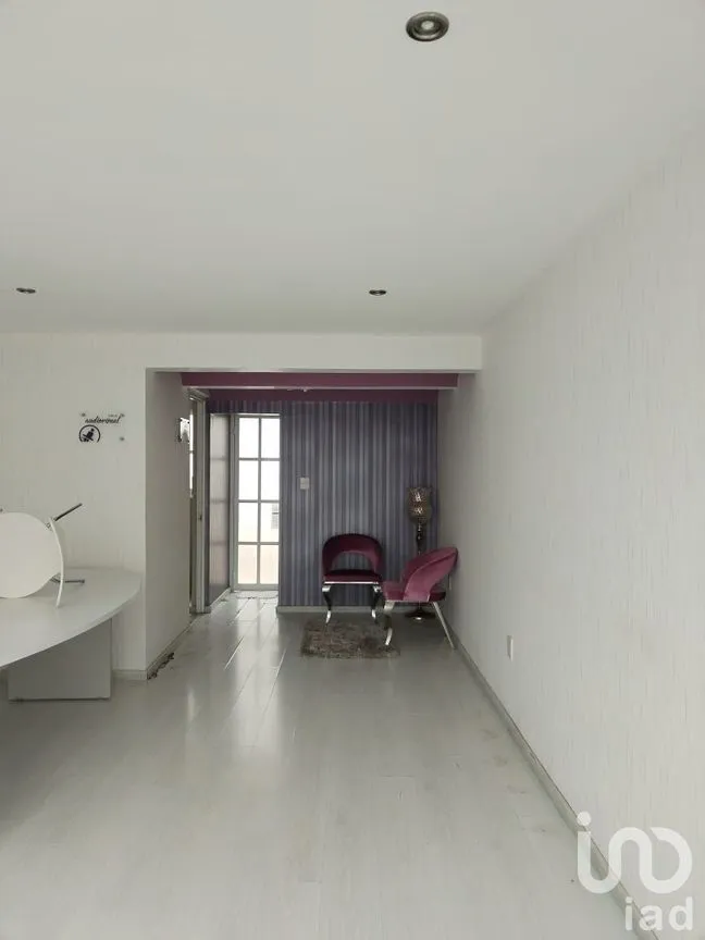 Oficina en Renta en Tuxtla Gutiérrez Centro, Tuxtla Gutiérrez, Chiapas | NEX-229471 | iad México | Foto 1 de 5