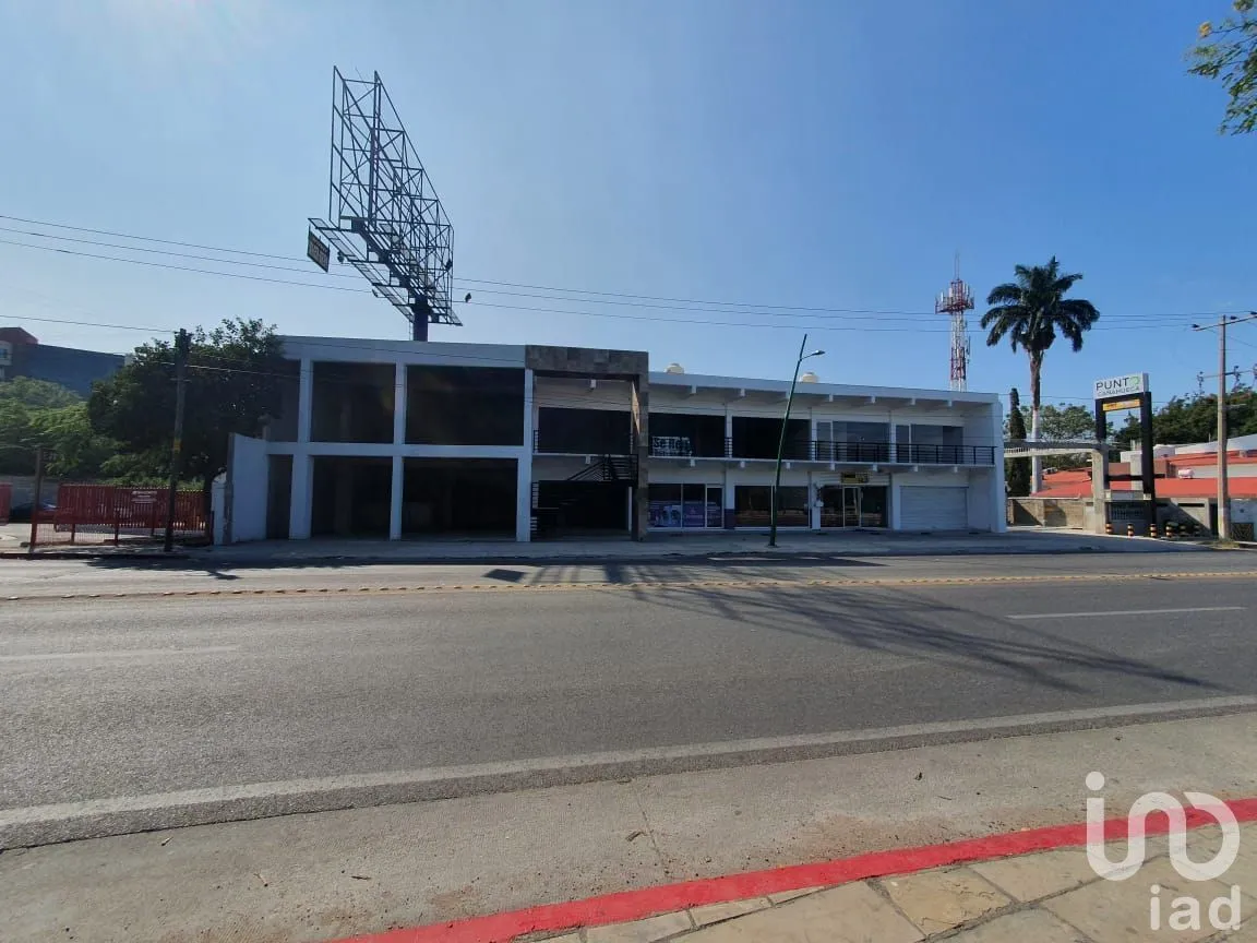 Local en Renta en Rosario Poniente, Tuxtla Gutiérrez, Chiapas | NEX-267140 | iad México | Foto 1 de 3