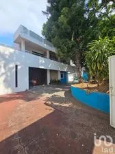 NEX-297662 - Casa en Renta, con 8 recamaras, con 4 baños, con 380 m2 de construcción en El Mirador, CP 29030, Chiapas.