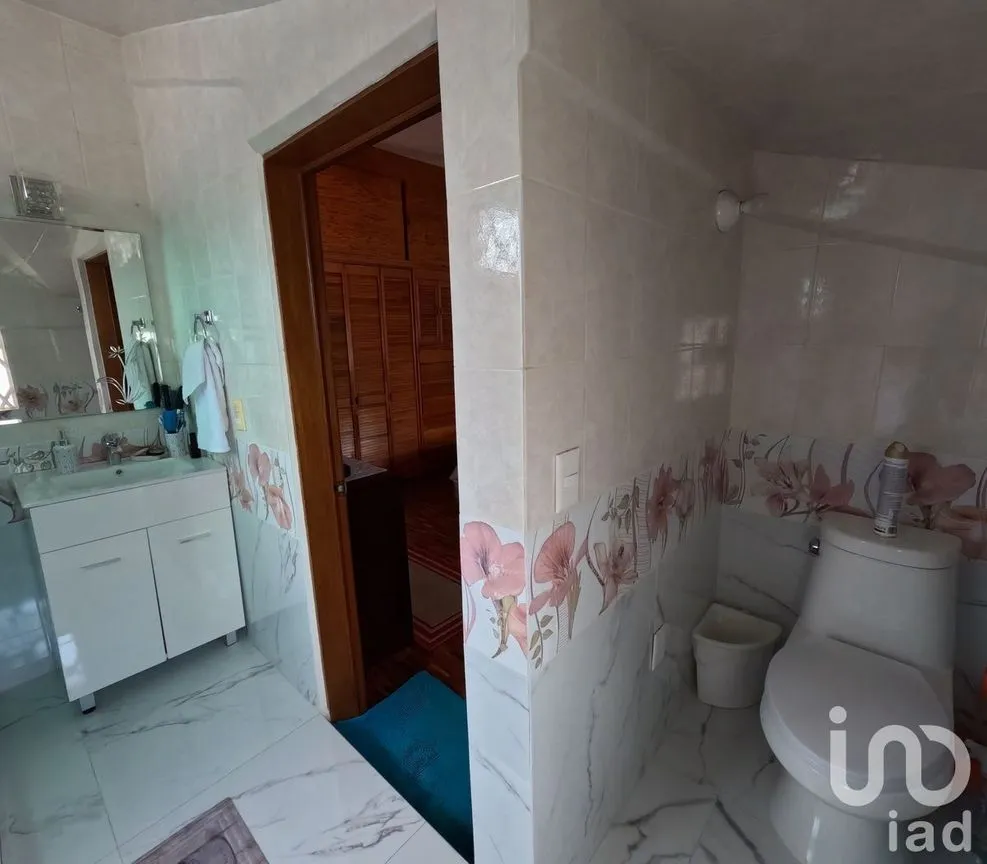 Casa en Venta en Bosques del Lago, Cuautitlán Izcalli, Estado De México | NEX-229848 | iad México | Foto 25 de 36