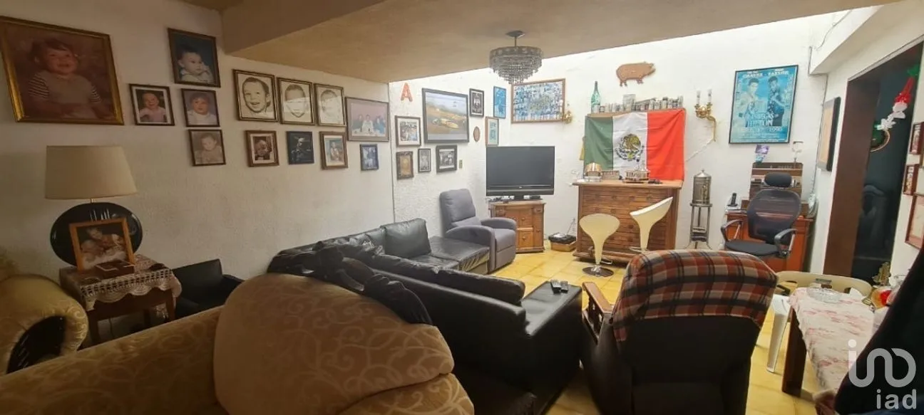 Casa en Venta en Boulevares, Naucalpan de Juárez, Estado de México | NEX-272561 | iad México | Foto 17 de 21