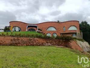 NEX-272562 - Casa en Renta, con 4 recamaras, con 3 baños, con 700 m2 de construcción en Fincas de Sayavedra, CP 52938, Estado de México.