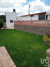 NEX-272565 - Casa en Venta, con 5 recamaras, con 4 baños, con 201 m2 de construcción en Las Cabañas, CP 54658, Estado de México.