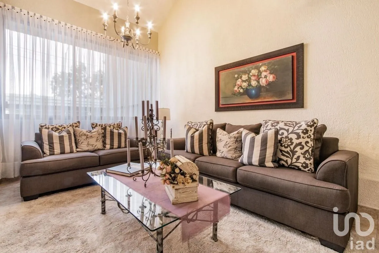 Casa en Venta en Lomas Verdes 3a Sección, Naucalpan de Juárez, Estado de México | NEX-272571 | iad México | Foto 6 de 18