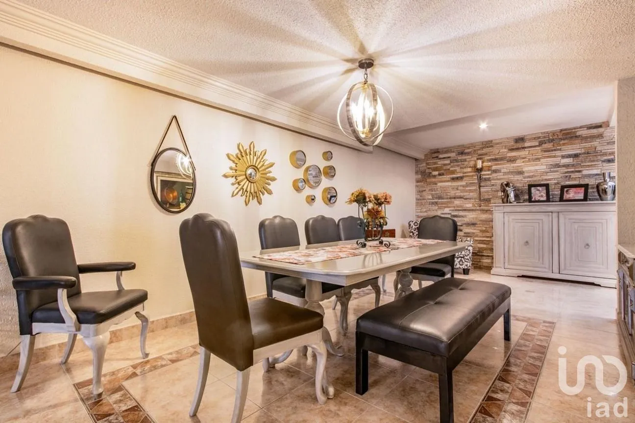 Casa en Venta en Lomas Verdes 3a Sección, Naucalpan de Juárez, Estado de México | NEX-272571 | iad México | Foto 7 de 18