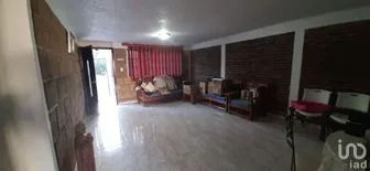 NEX-276509 - Casa en Renta, con 3 recamaras, con 2 baños, con 180 m2 de construcción en Campestre del Lago, CP 54766, Estado de México.