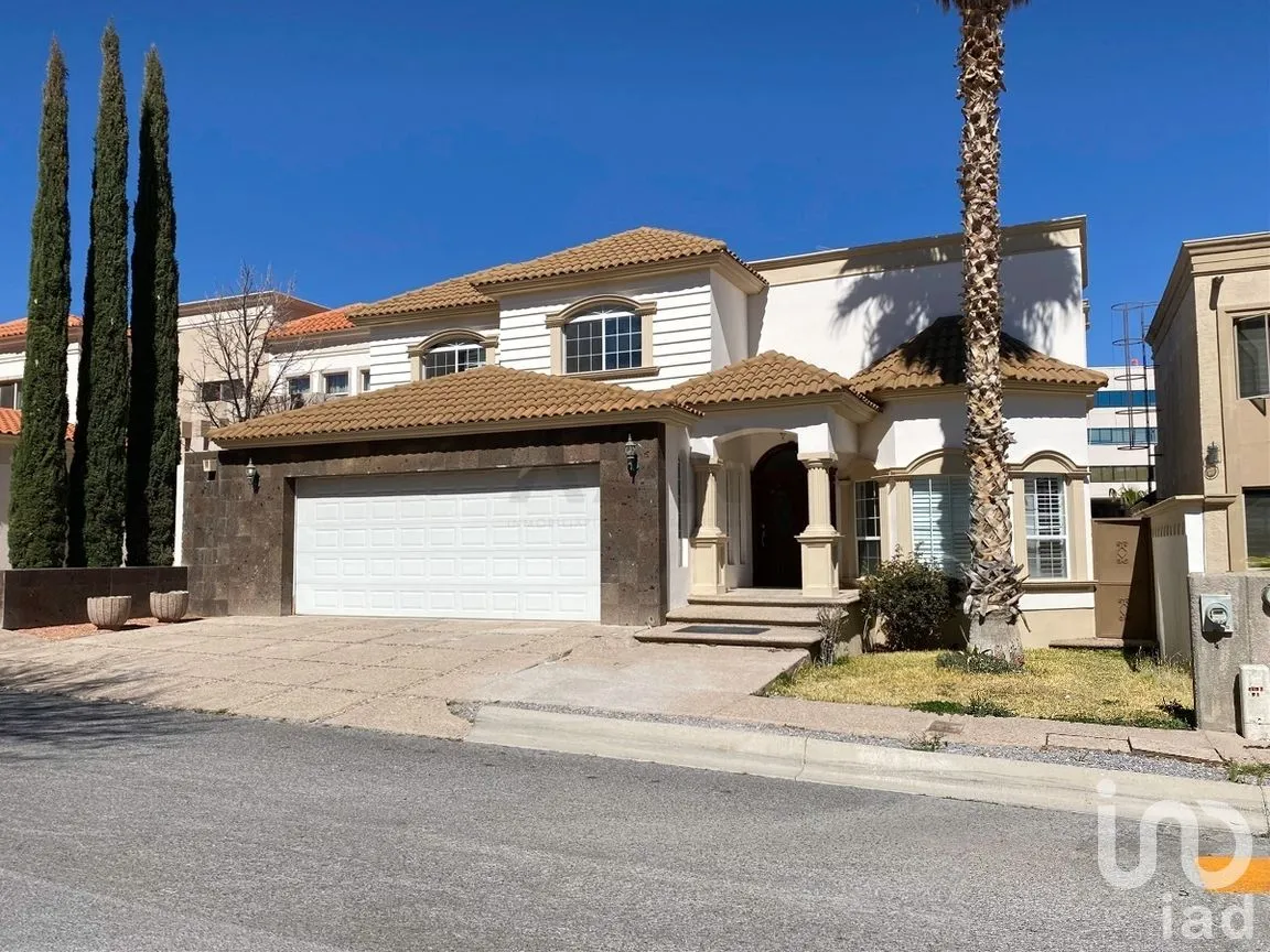 Casa en Venta en Lomas del Valle I y II, Chihuahua, Chihuahua | NEX-268089 | iad México | Foto 2 de 27