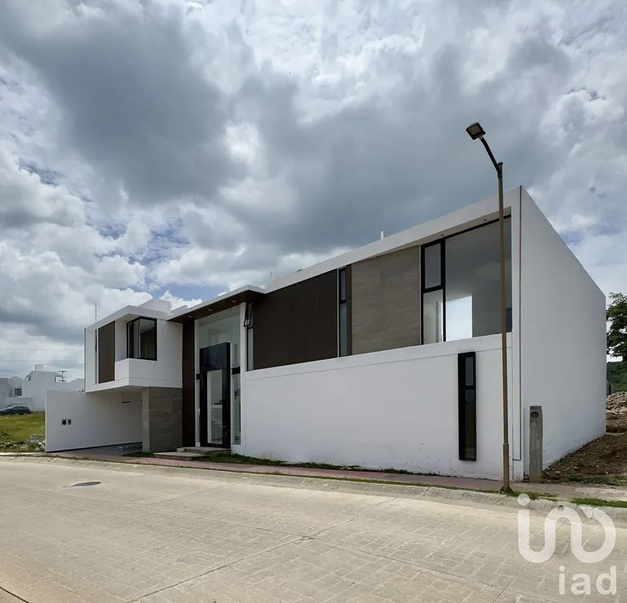 Casa en Venta en Club de Golf Campestre, Tuxtla Gutiérrez, Chiapas | NEX-228307 | iad México | Foto 3 de 24