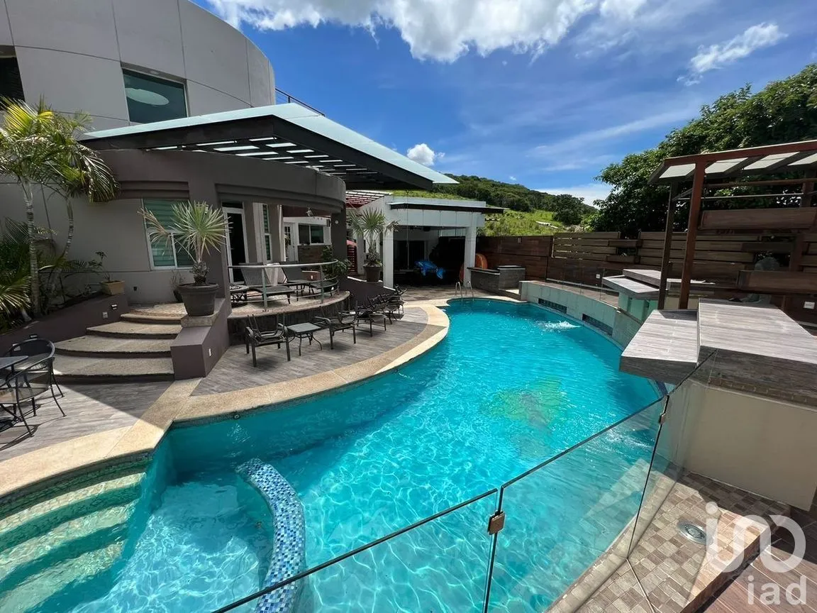 Casa en Venta en Alianza Popular Laborante, Tuxtla Gutiérrez, Chiapas | NEX-266969 | iad México | Foto 1 de 36