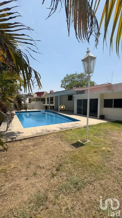 Casa en Venta en Los Laureles, Tuxtla Gutiérrez, Chiapas | NEX-271671 | iad México | Foto 7 de 36