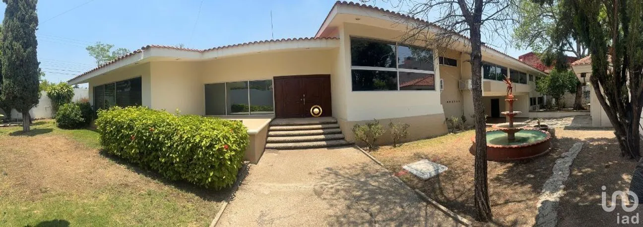 Casa en Venta en Los Laureles, Tuxtla Gutiérrez, Chiapas | NEX-271671 | iad México | Foto 1 de 36