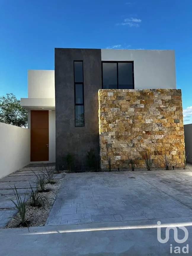 Casa en Venta en Floresta, Mérida, Yucatán | NEX-228073 | iad México | Foto 1 de 6